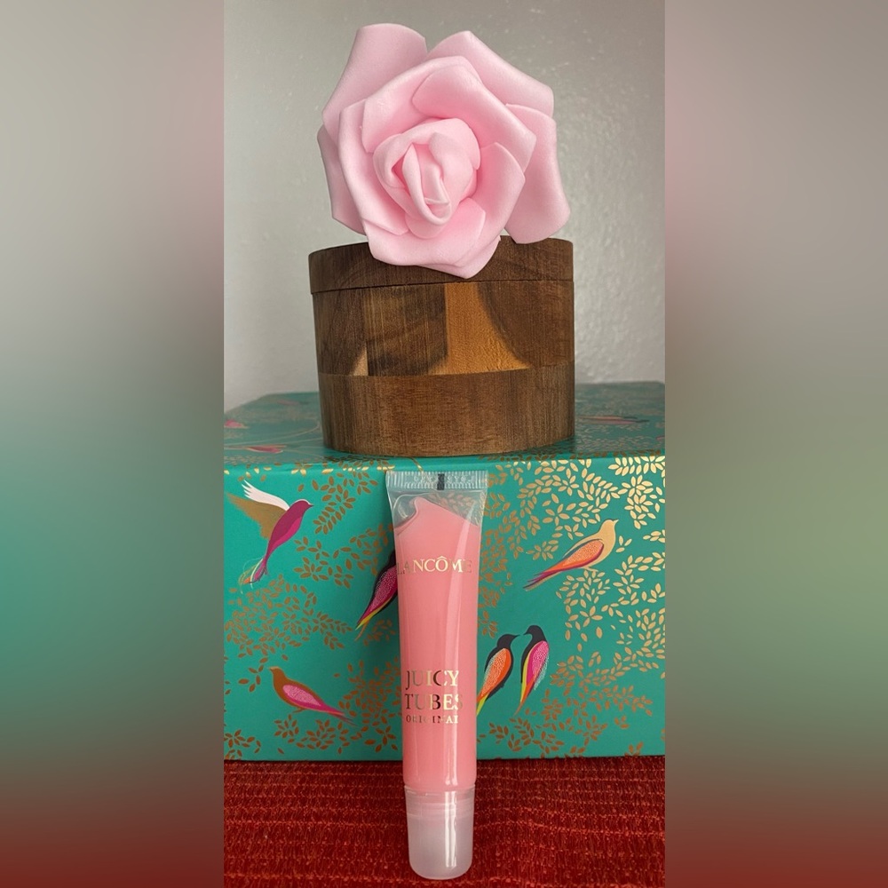 MAC-LANCÔME-REALHER COSMETICS - Picture 4 of 12